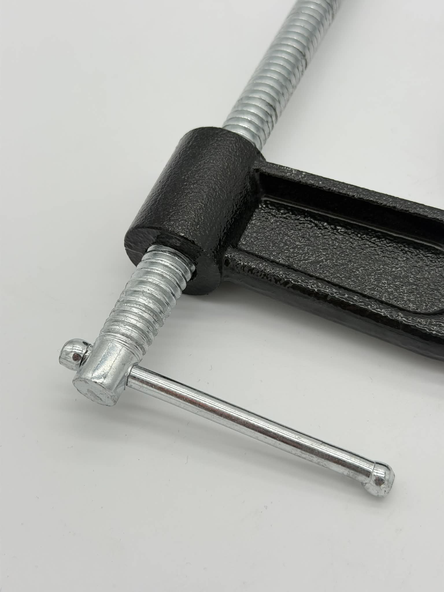 Abrazadera en C de 6"