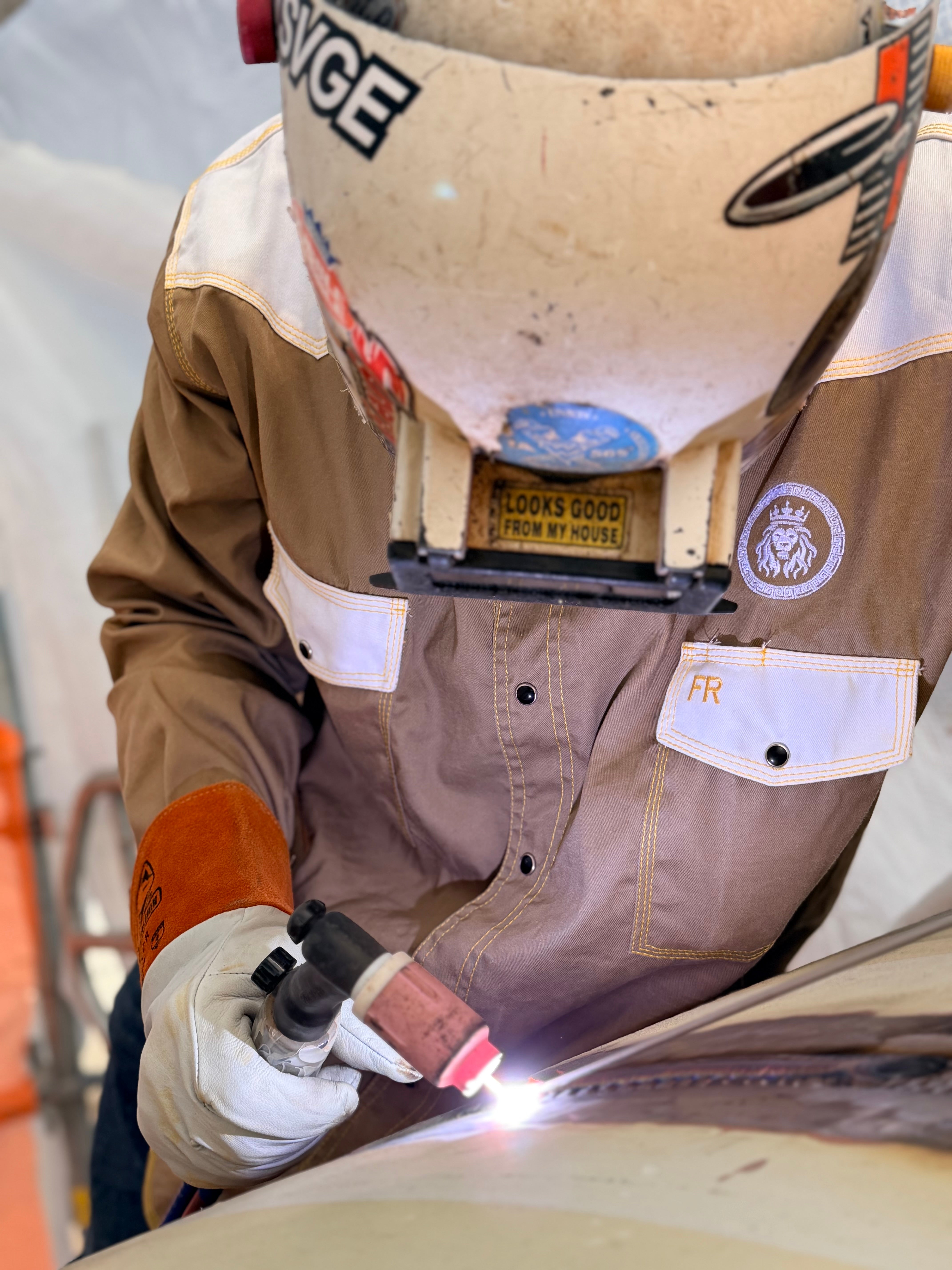 Combinación de caqui y blanco FR